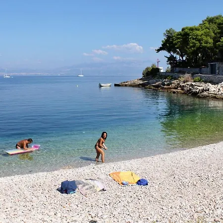 Apartments By The Sea Stomorska, Solta - 782