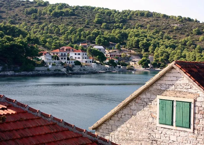 By The Sea Stomorska, Solta - 782 ستومورسكا